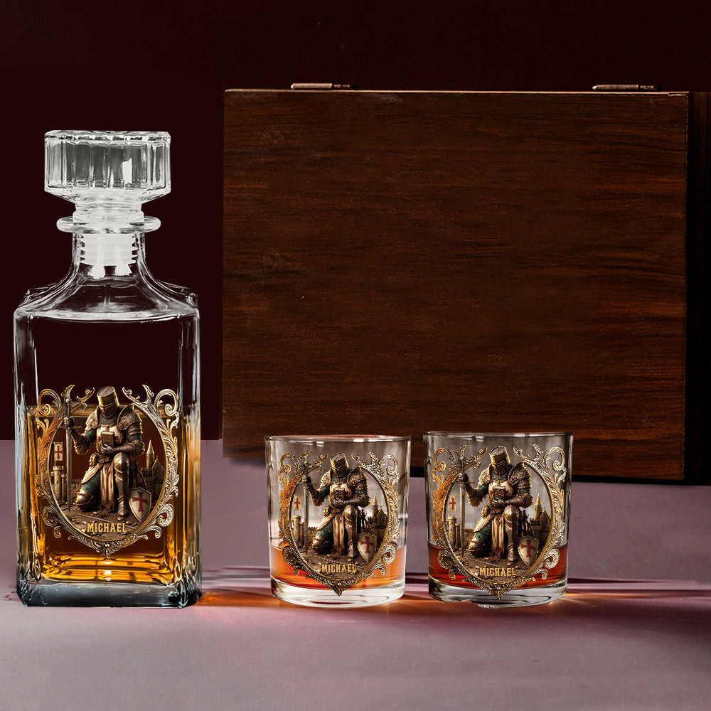 Kneeling Crusader Knight With Sword & Bible - Personalized Christian Whiskey Glass